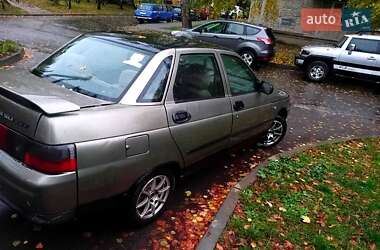 Седан ВАЗ / Lada 2110 2002 в Харькове