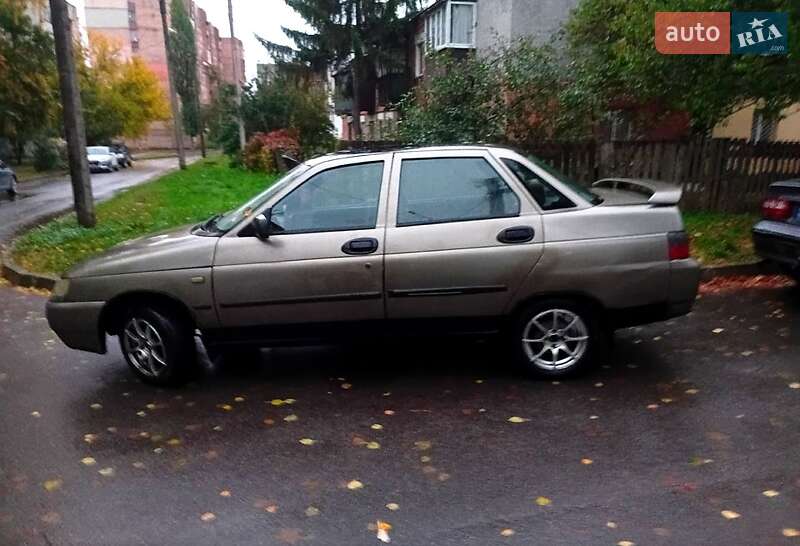 Седан ВАЗ / Lada 2110 2002 в Харкові фото 4 Седан ВАЗ / Lada 2110 2002 в Харкові