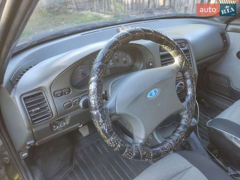 Седан ВАЗ / Lada 2110 2010 в Охтирці фото 6 Седан ВАЗ / Lada 2110 2010 в Охтирці