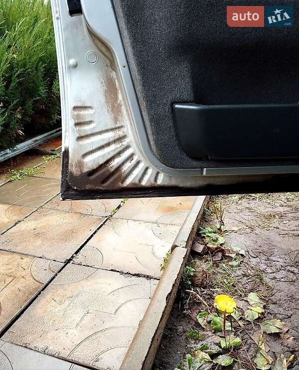 Седан ВАЗ / Lada 2110 2005 в Мерефа фото 13 Седан ВАЗ / Lada 2110 2005 в Мерефа