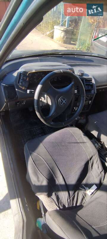 ВАЗ / Lada 2110 2000