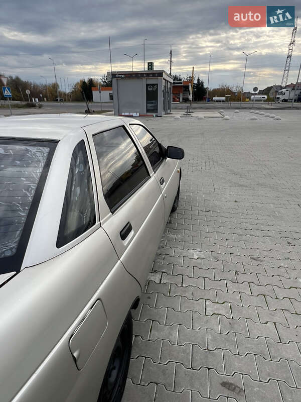 Седан ВАЗ / Lada 2110 2001 в Мукачево фото 4 Седан ВАЗ / Lada 2110 2001 в Мукачево