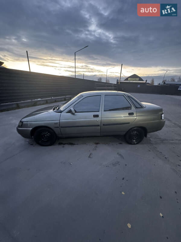 Седан ВАЗ / Lada 2110 2000 в Києві фото 7 Седан ВАЗ / Lada 2110 2000 в Києві