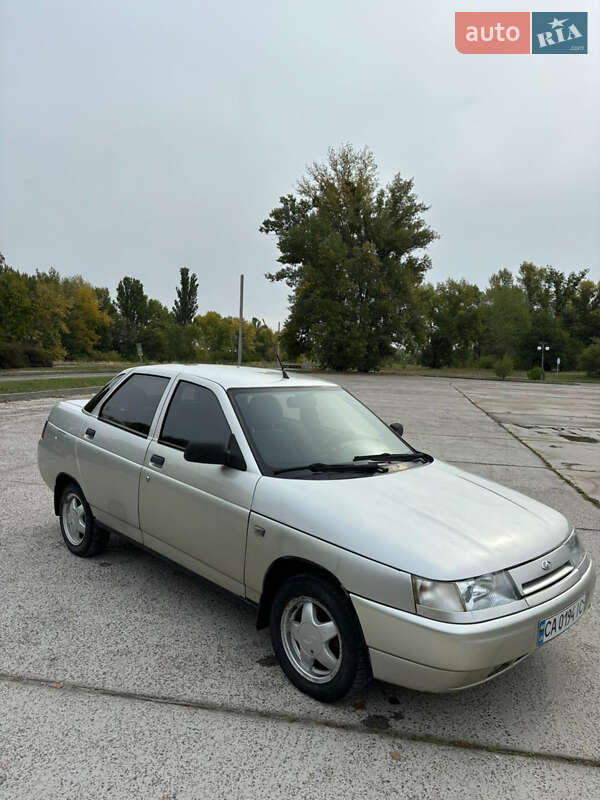 ВАЗ / Lada 2110 2005