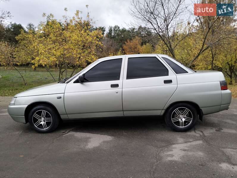 Седан ВАЗ / Lada 2110 2006 в Николаеве фото 3 Седан ВАЗ / Lada 2110 2006 в Николаеве