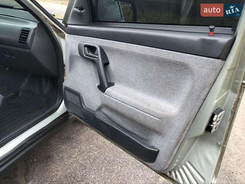 Седан ВАЗ / Lada 2110 2006 в Николаеве фото 21 Седан ВАЗ / Lada 2110 2006 в Николаеве