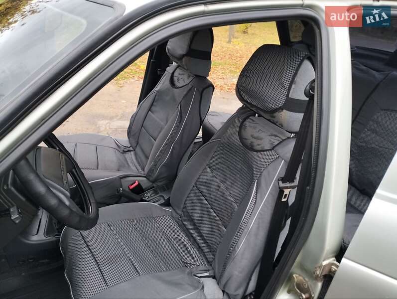 Седан ВАЗ / Lada 2110 2006 в Миколаєві фото 18 Седан ВАЗ / Lada 2110 2006 в Миколаєві