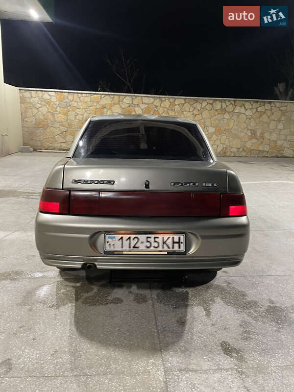 Седан ВАЗ / Lada 2110 2000 в Чернівцях