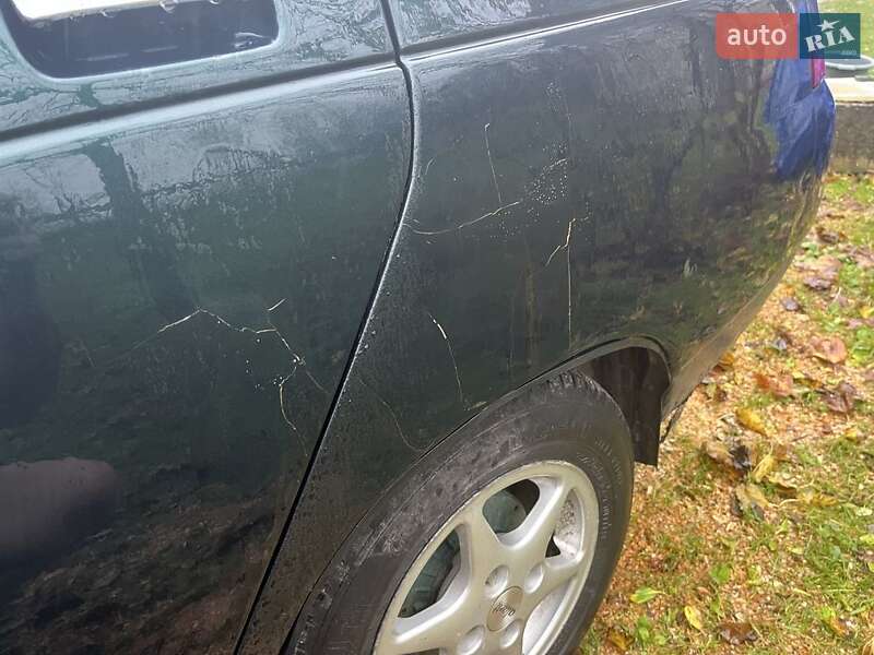 Седан ВАЗ / Lada 2110 2004 в Мукачево