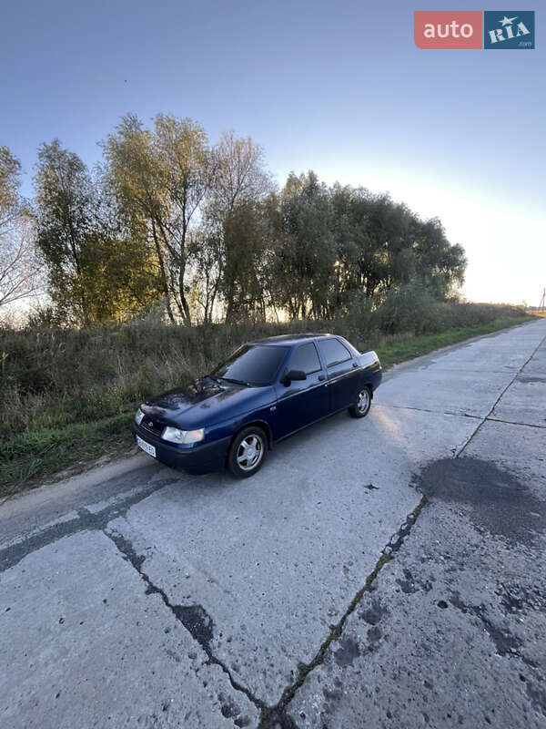 Седан ВАЗ / Lada 2110 2011 в Прилуках
