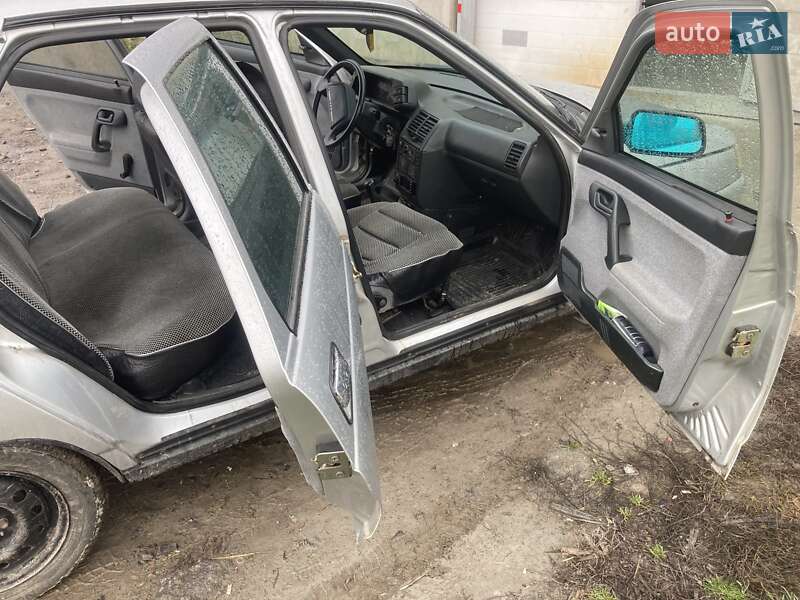 Седан ВАЗ / Lada 2110 2006 в Луцьку фото 12 Седан ВАЗ / Lada 2110 2006 в Луцьку