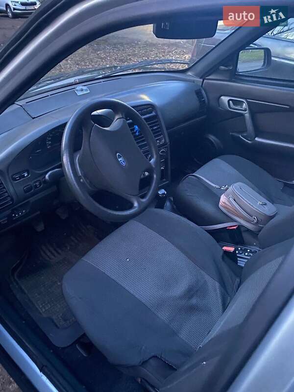 Седан ВАЗ / Lada 2110 2013 в Кременчуге