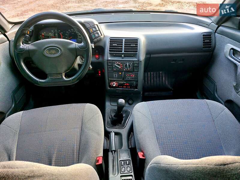 Седан ВАЗ / Lada 2110 2007 в Тростянці