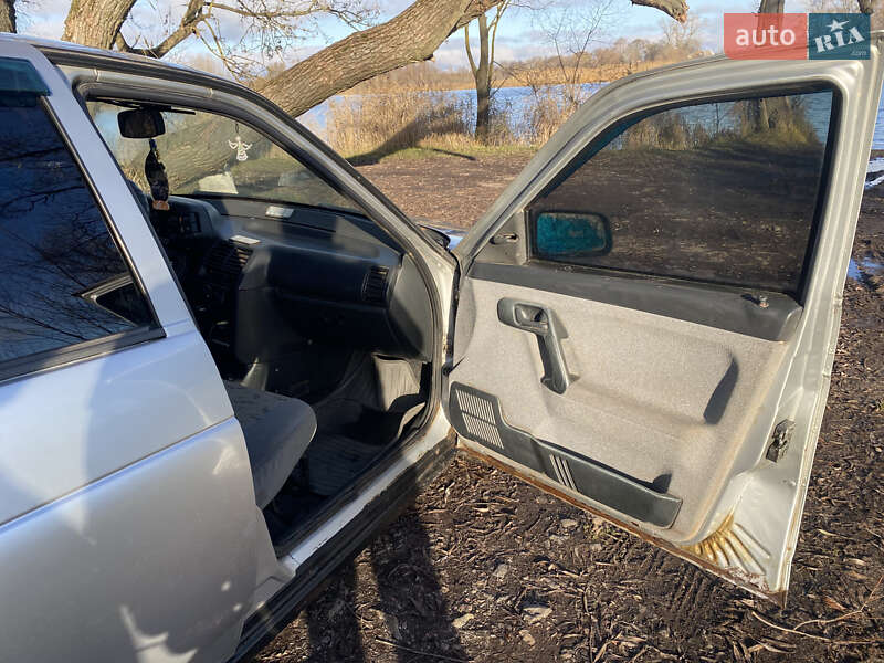 Седан ВАЗ / Lada 2110 2006 в Глухові