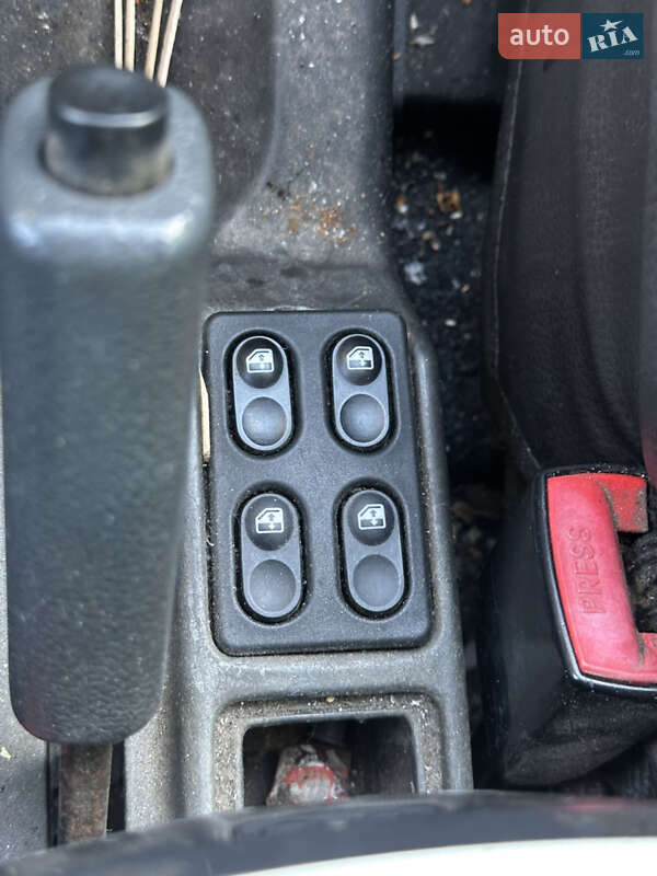 Седан ВАЗ / Lada 2110 1999 в Києві