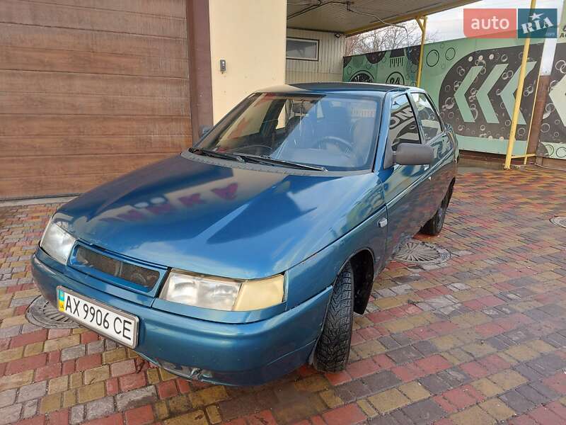 Седан ВАЗ / Lada 2110 1999 в Новій Водолагі