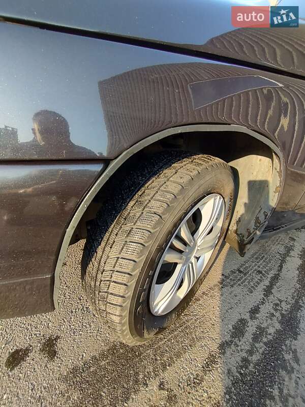 Седан ВАЗ / Lada 2110 2010 в Днепре