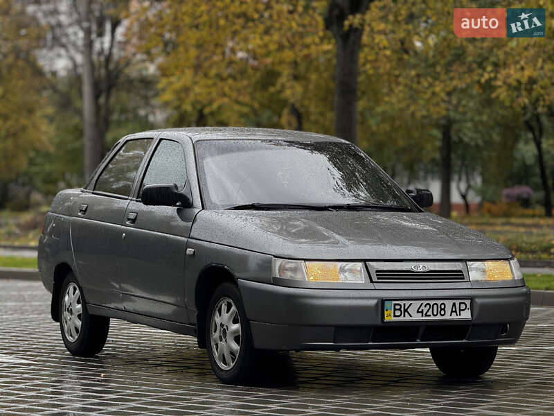 Седан ВАЗ / Lada 2110 2008 в Ровно
