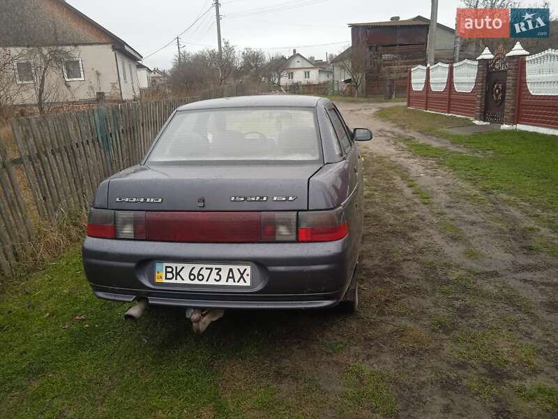 Седан ВАЗ / Lada 2110 2001 в Острозі