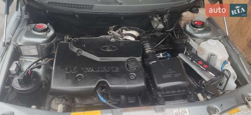 Седан ВАЗ / Lada 2110 2005 в Николаеве