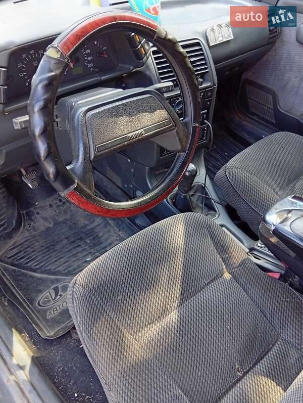 Седан ВАЗ / Lada 2110 2004 в Полтаві