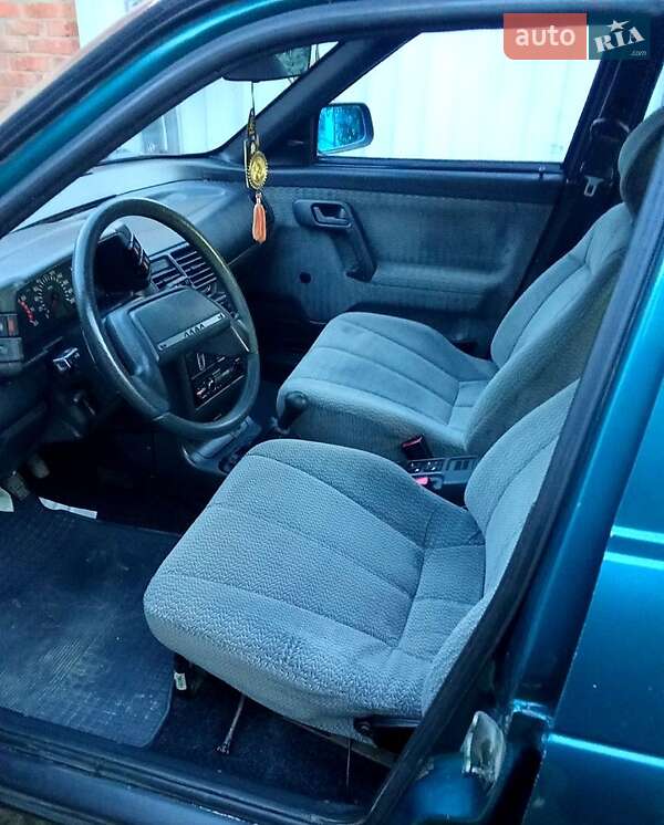 Седан ВАЗ / Lada 2110 2001 в Охтирці