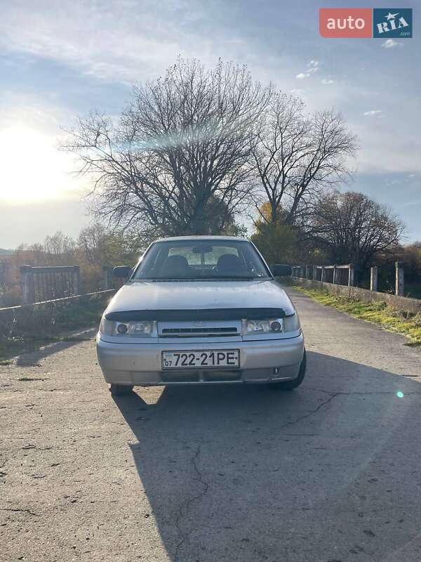 Седан ВАЗ / Lada 2110 2002 в Жванце