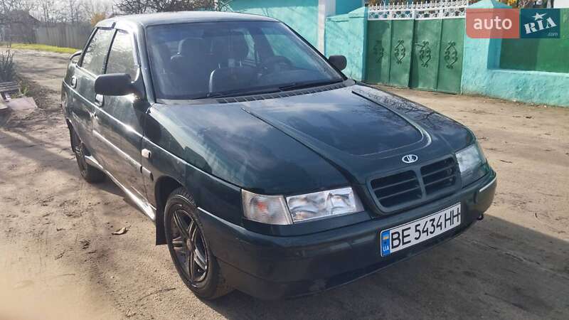 ВАЗ / Lada 2110 2002