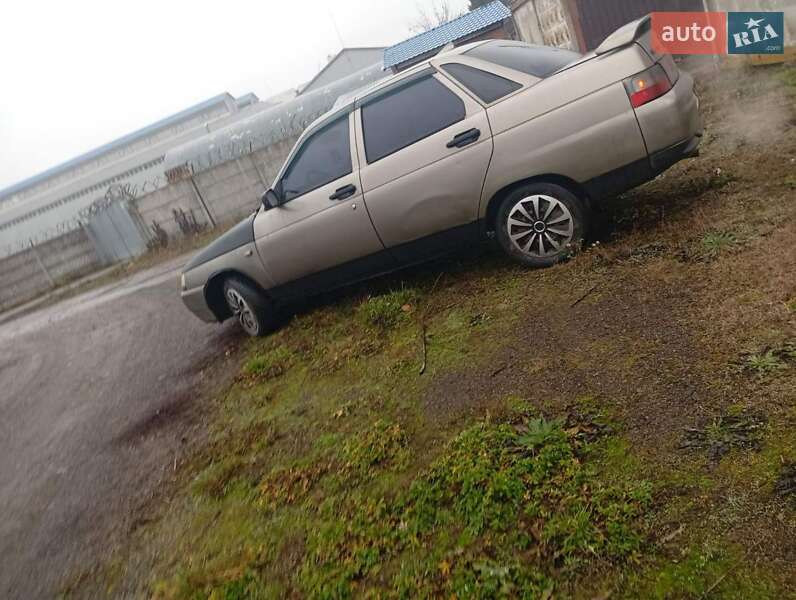 Седан ВАЗ / Lada 2110 2002 в Летичеве