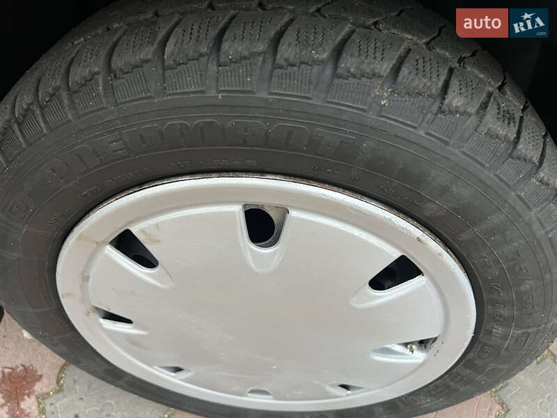 Седан ВАЗ / Lada 2110 2001 в Могилів-Подільському