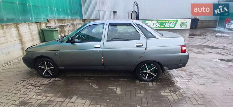 Седан ВАЗ / Lada 2110 2005 в Николаеве