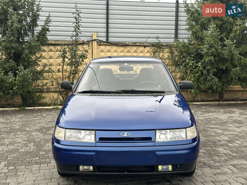 Седан ВАЗ / Lada 2110 2000 в Запорожье