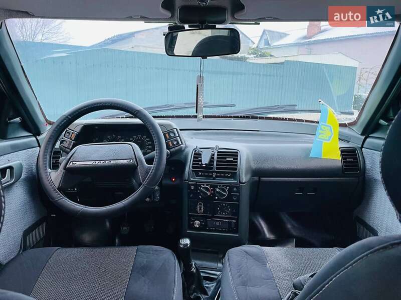 Седан ВАЗ / Lada 2110 2002 в Малой Виске