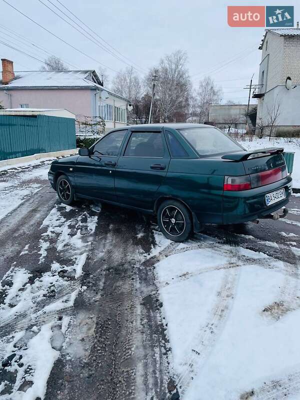 Седан ВАЗ / Lada 2110 2002 в Малой Виске