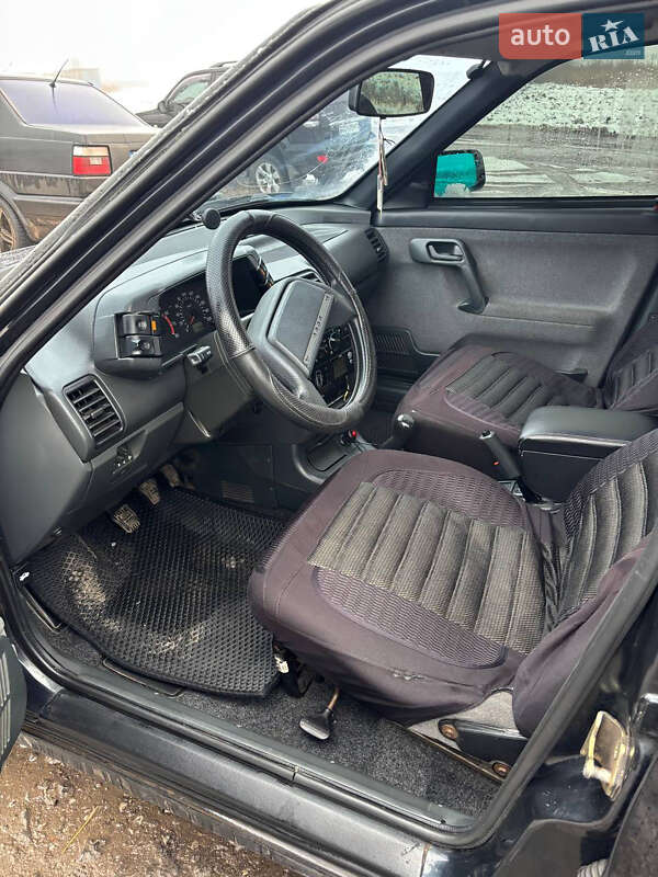 Седан ВАЗ / Lada 2110 2005 в Червоному Донце