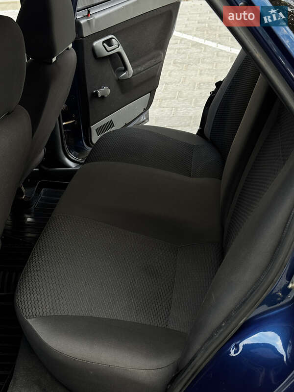 Седан ВАЗ / Lada 2110 2011 в Ровно