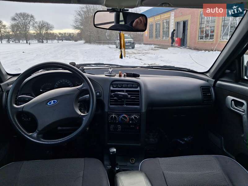 Седан ВАЗ / Lada 2110 2010 в Вольногорске