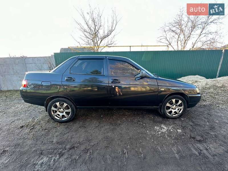 Седан ВАЗ / Lada 2110 2005 в Богодухове