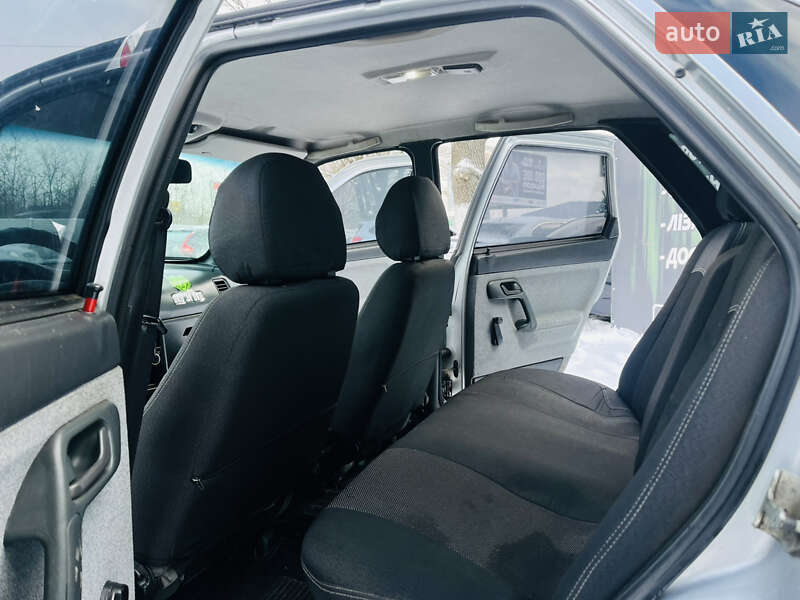 Седан ВАЗ / Lada 2110 2010 в Харкові