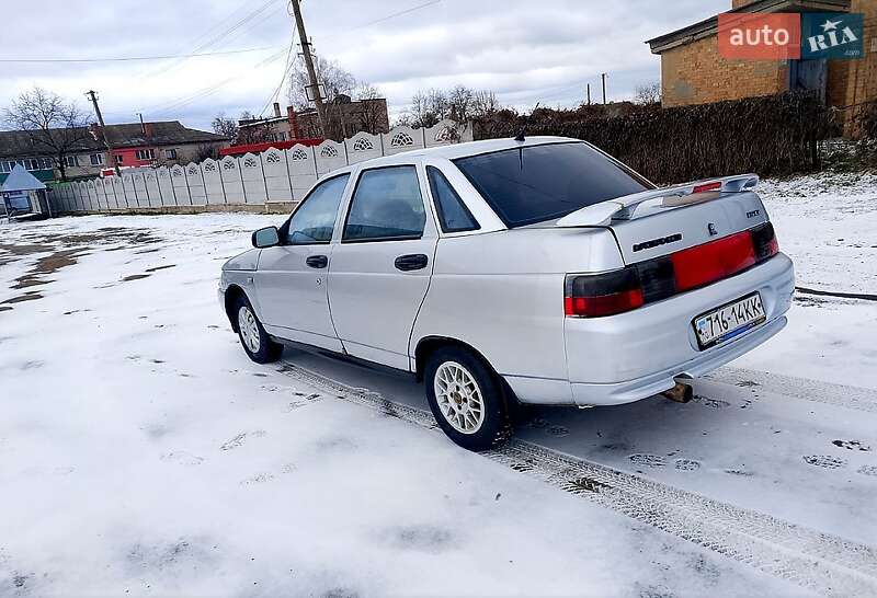 Седан ВАЗ / Lada 2110 2003 в Тростянце