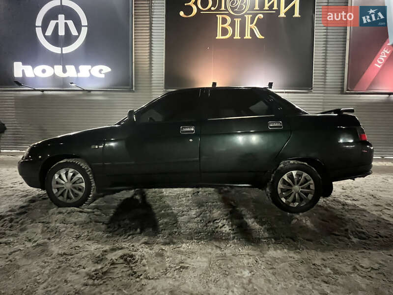 Седан ВАЗ / Lada 2110 2002 в Полтаве