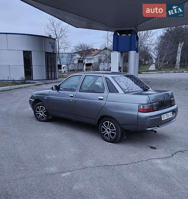 Седан ВАЗ / Lada 2110 2001 в Чемеровцах