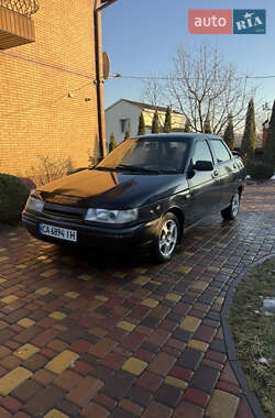 Седан ВАЗ 2110 2004 в Смеле