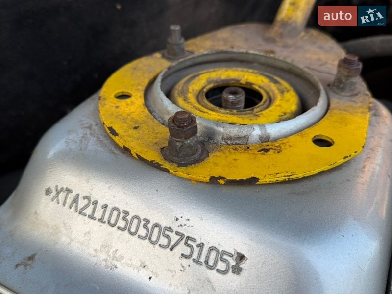 Седан ВАЗ / Lada 2110 2003 в Прилуках