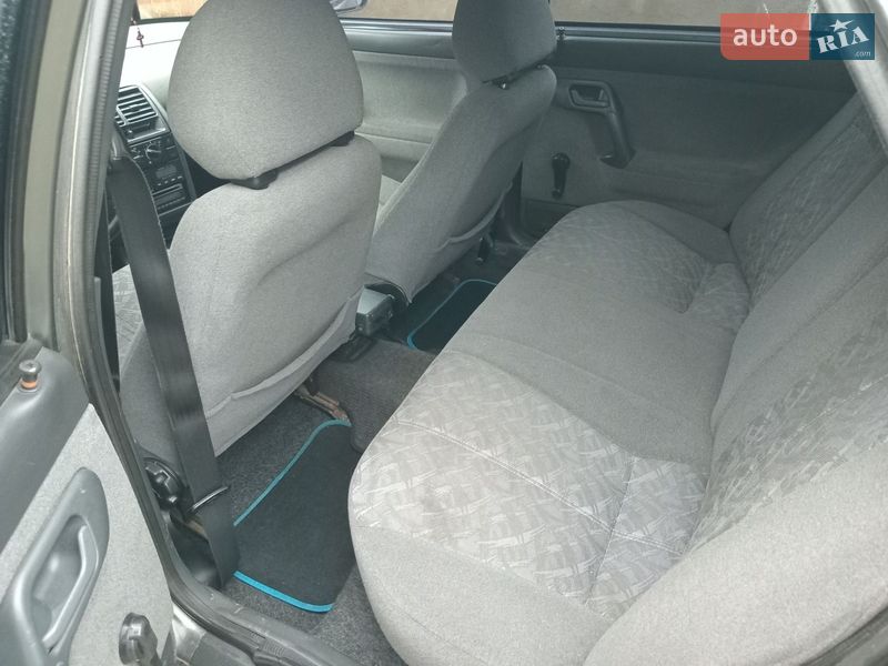 Седан ВАЗ / Lada 2110 2005 в Корюковке фото 18 Седан ВАЗ / Lada 2110 2005 в Корюковке