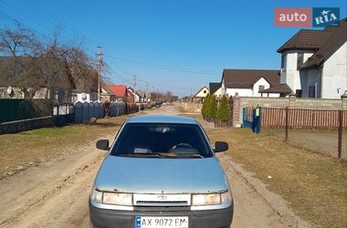 Седан ВАЗ 2110 2004 в Сарнах