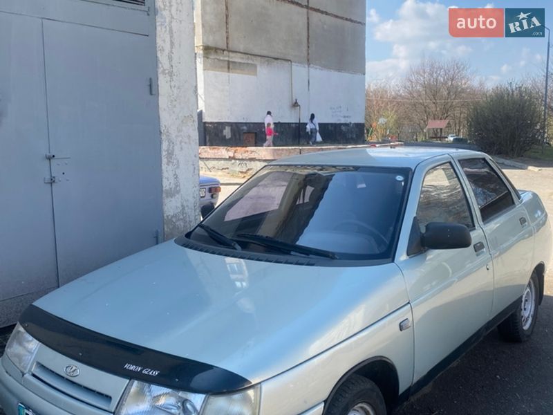 ВАЗ / Lada 2110 2001