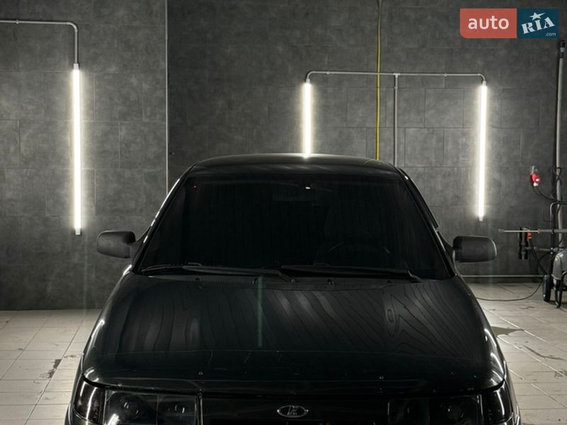 Седан ВАЗ / Lada 2110 2006 в Одессе