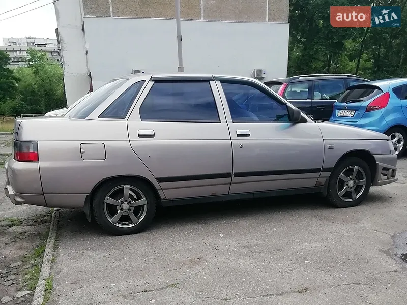 ВАЗ / Lada 2110