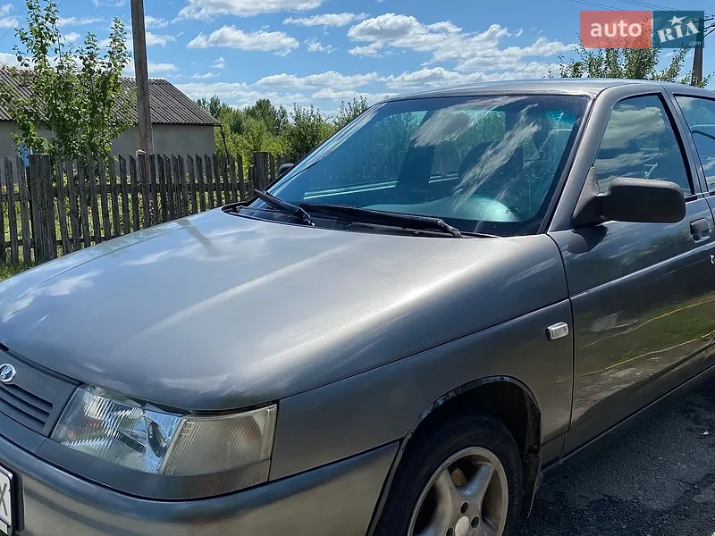 ВАЗ / Lada 2110